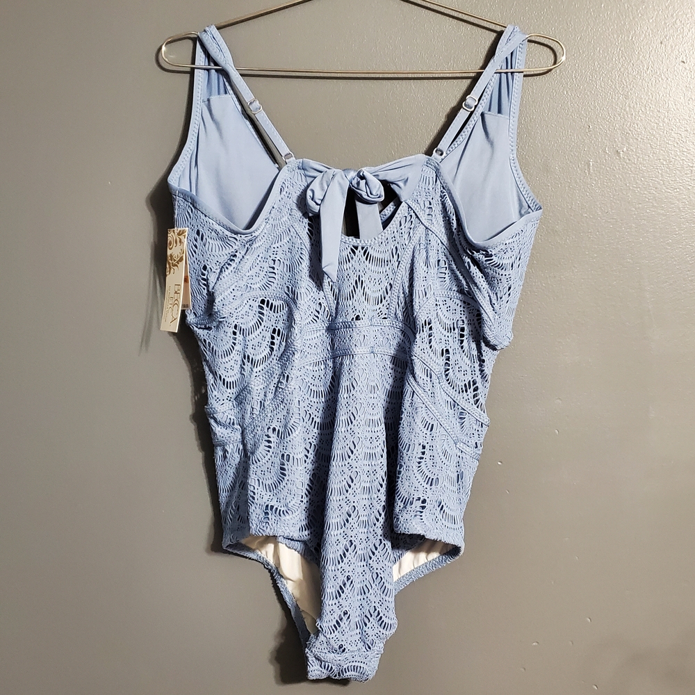 NWT BECCA Light Blue Women's Lace Swimsuit Size 2X (20-22) - Picture 3 of 9